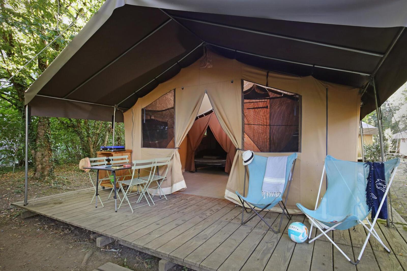 Huttopia Royat Esterno foto